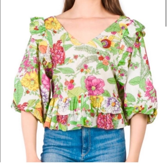 love the label Tops - Love the label puff sleeve tie back top Anthropologie